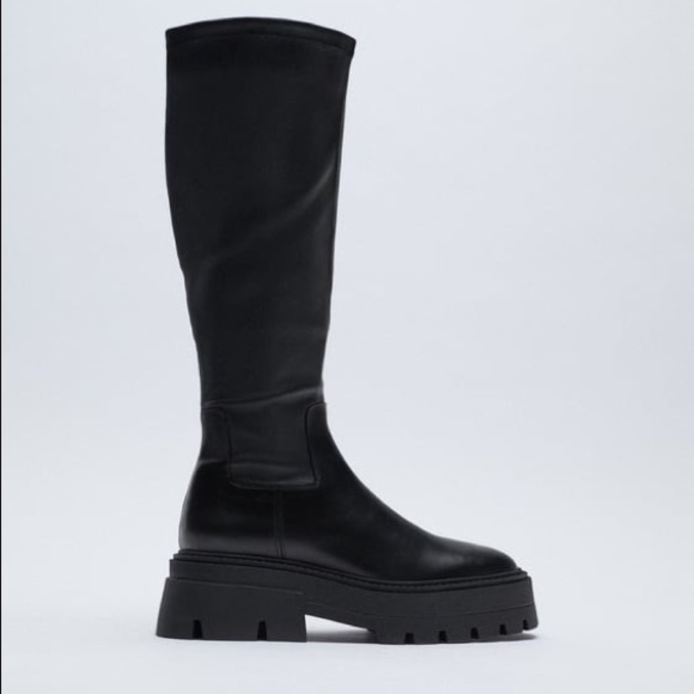Zara LEATHER HIGH SHAFT BOOTS WITH TREADED SOLES